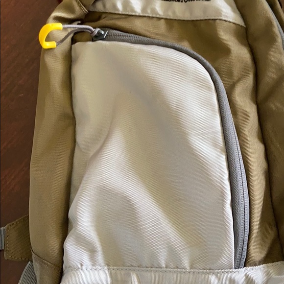 cabela's stalker sling pack